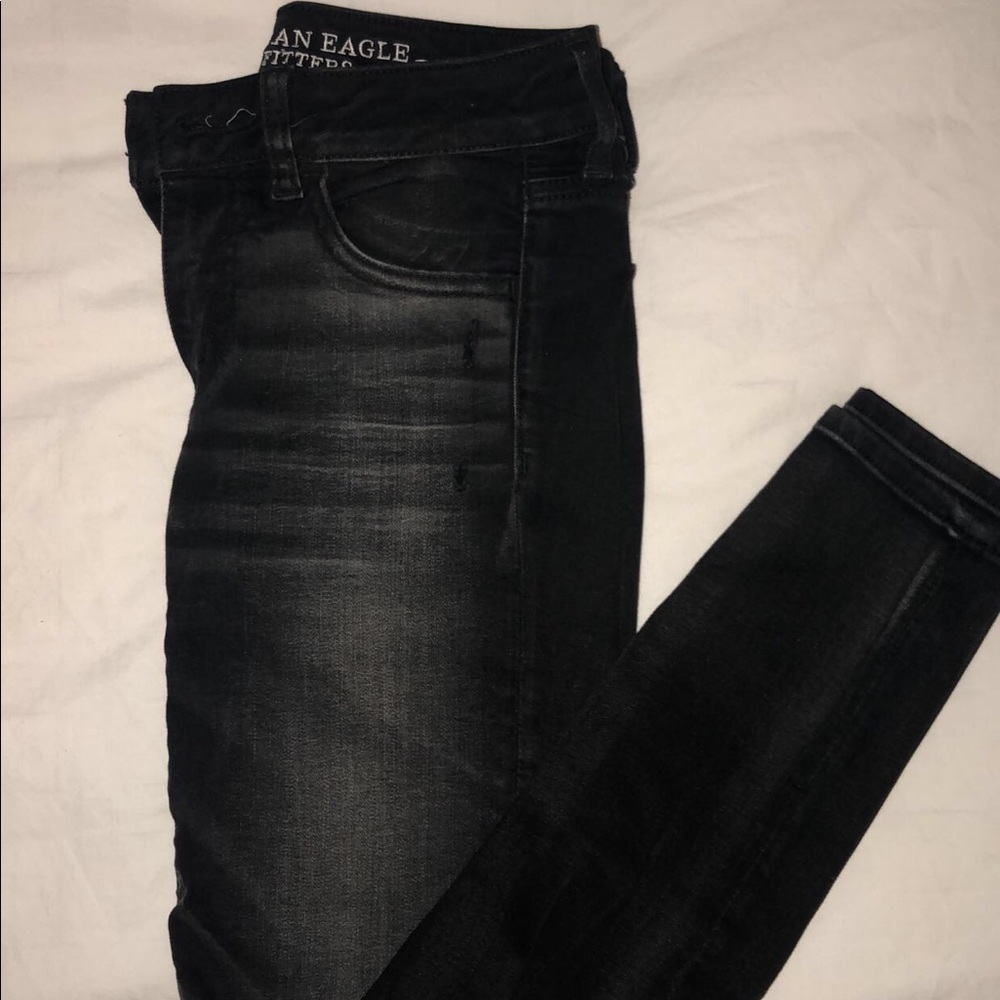 American Eagle black ripped jeans